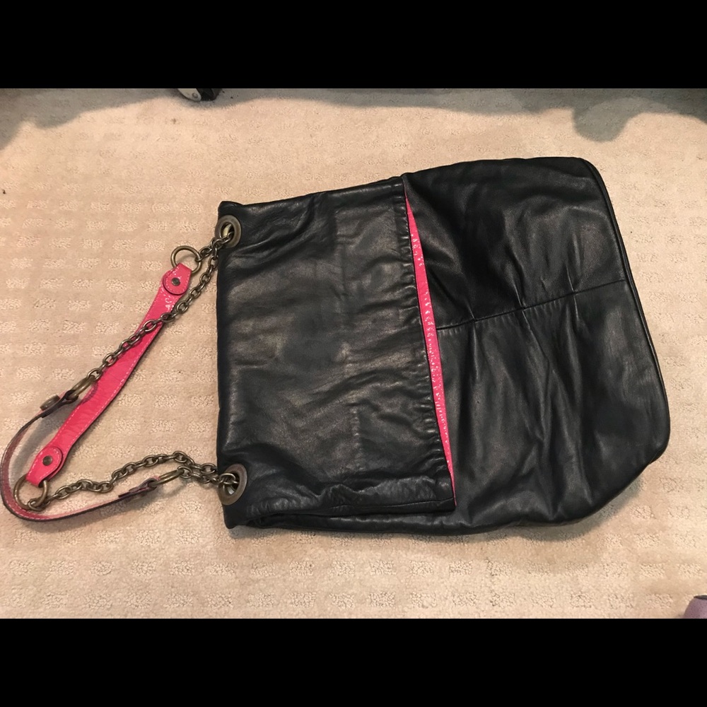 Danielle Nicole New York Bag